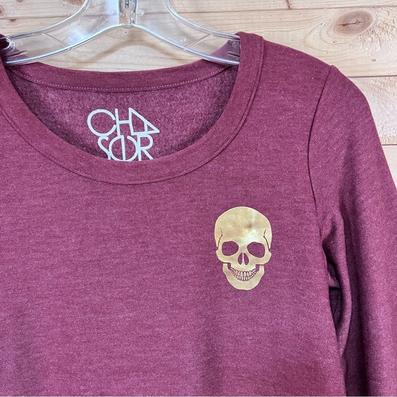 Chaser NWT Crewneck Gold Skull Print Long Sleeve Knit Sweater top Size XS - Picture 2 of 12